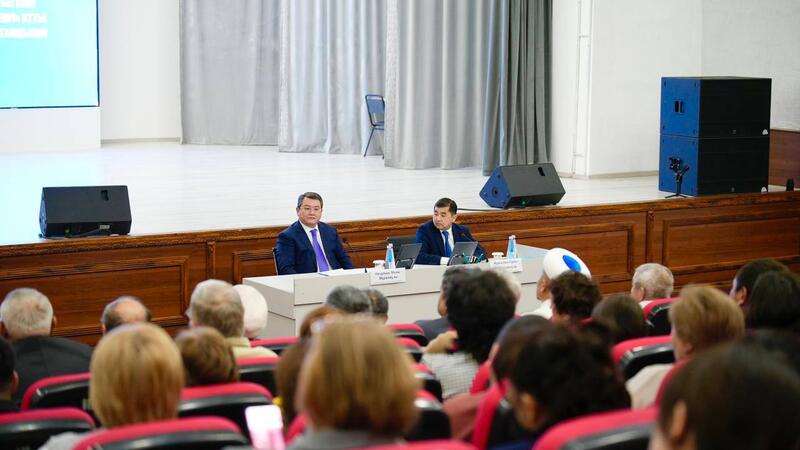 Советник Президента РК провел встречу с жителями района Улкен Нарын