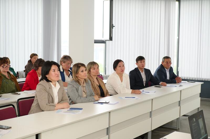 В Kozybayev University прошел педагогический форум по вопросам развития регионального образования