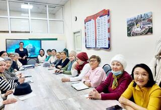 В Астане прошел психологический тренинг для пенсионеров