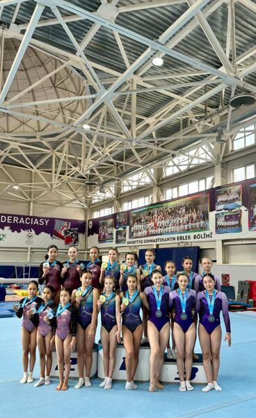 Гимнасты Алматы завоевали 20 медалей и стали первыми в командном зачете