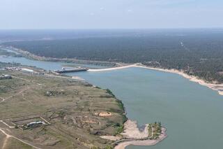 Аким области ознакомился с проектом развития левого берега зоны отдыха Шульбинского водохранилища