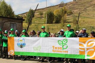 В городе Риддер состоялась масштабная экологическая акция в рамках инициативы «Таза Қазақстан»
