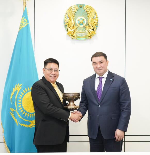 В ТУРКЕСТАНЕ ОБСУДИЛИ ПУТИ СОТРУДНИЧЕСТВА С ИНДИЕЙ В СФЕРАХ ТУРИЗМА, СЕЛЬСКОГО ХОЗЯЙСТВА И ПРОИЗВОДСТВА