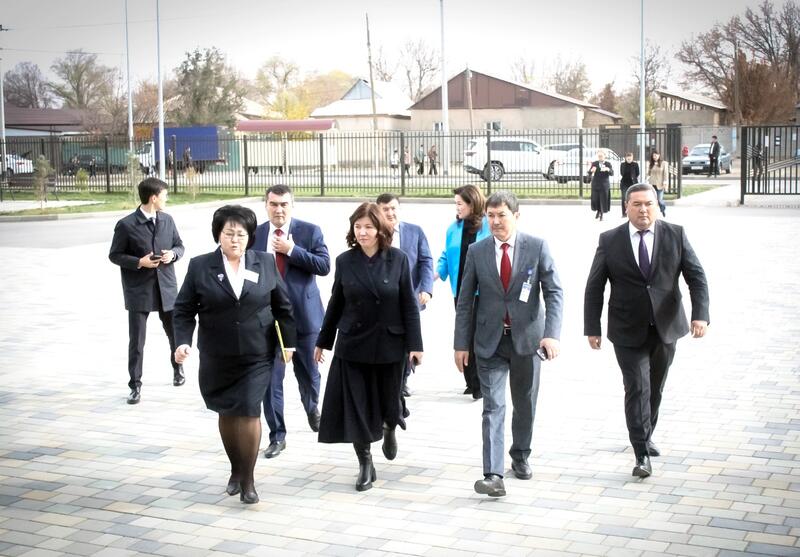 Наша задача — обеспечить детям качественное образование и доступ к передовым образовательным технологиям, создав равные условия школьной инфраструктуры в городах и селах — министр просвещения Жулдыз Сулейменова