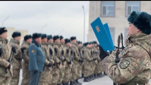 В ТУРКЕСТАНЕ НОВОБРАНЦЫ ПРИНЯЛИ ВОИНСКУЮ ПРИСЯГУ ПЕРЕД РОДИНОЙ