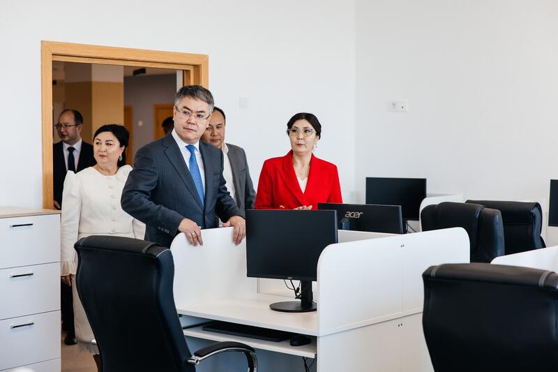 В Атырау открылась новая школа на 900 мест