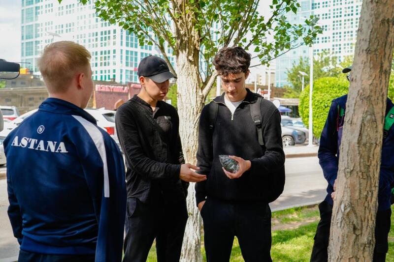 Сдай сигареты и занимайся спортом: в Астане прошла акция нового формата