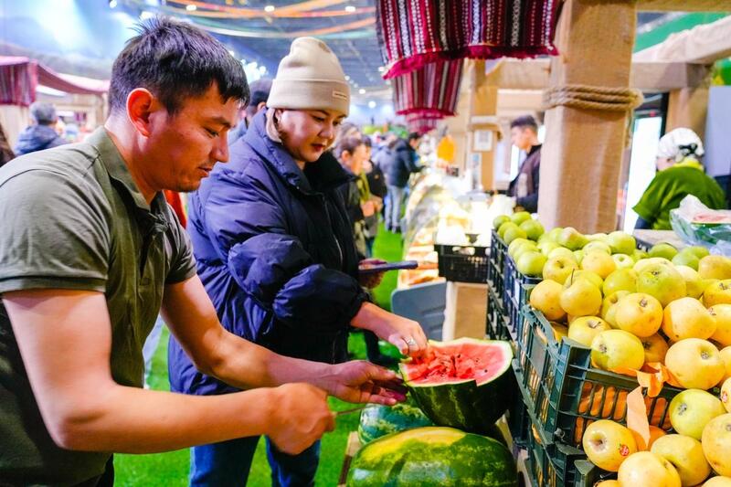Наурыз в столице: праздничную ярмарку проводят на площади EXPO