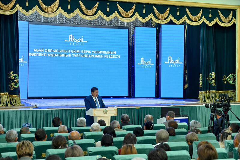 Аким области встретился с жителями Кокпектинского района