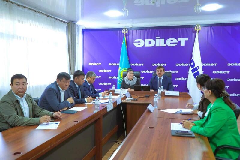 ПЕРВЫЙ ЗАМЕСТИТЕЛЬ АКИМА ОБЛАСТИ ВЫСЛУШАЛ ОБРАЩЕНИЯ ЖИТЕЛЕЙ