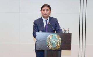 Министр юстиции РК Азамат Ескараев провел брифинг для представителей СМИ