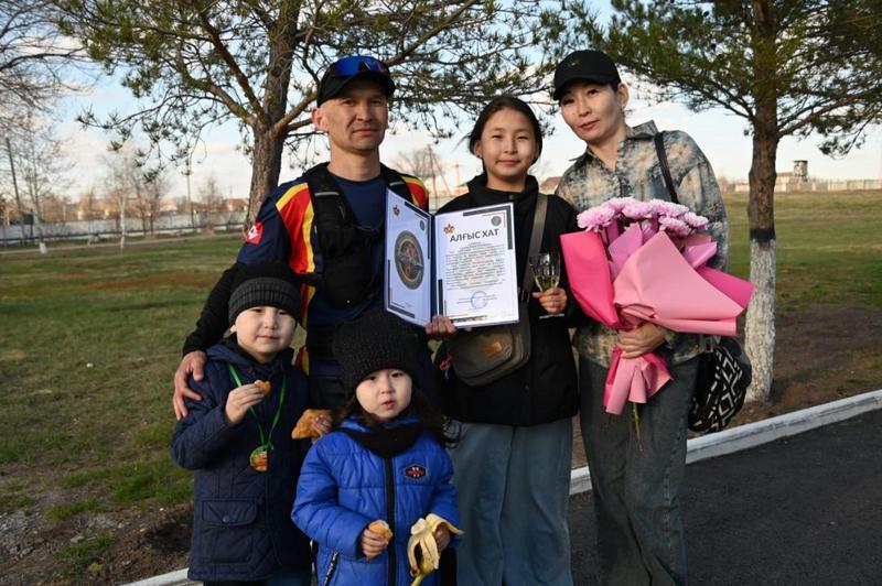 80 километров к 80-летию Победы: карагандинский военнослужащий пробежал марафон