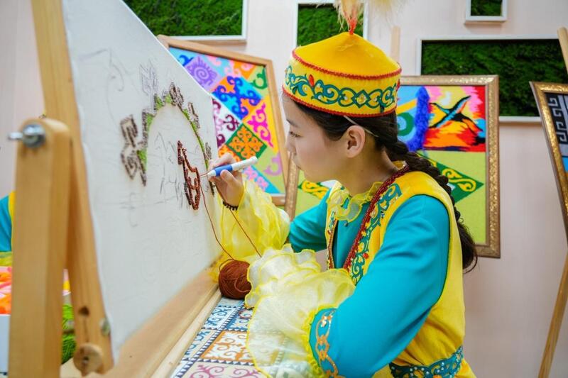 QOSYMSHA.KZ: Консультационные пункты для родителей открылись в шести районах столицы