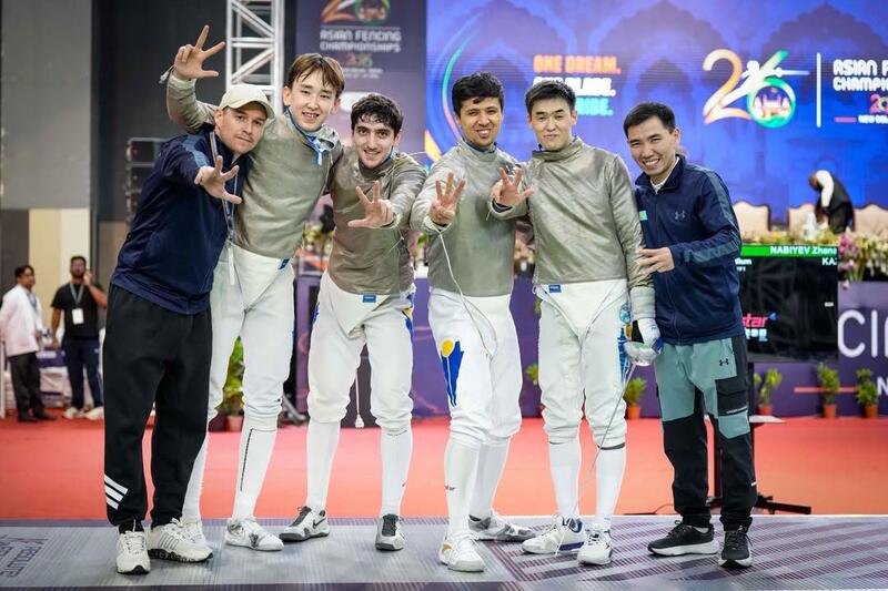 Алматинские саблисты стали бронзовыми призерами чемпионата Азии