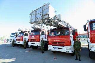 Обновление материально-технической базы пожарных: спасателям Мангистау передали новую спецтехнику