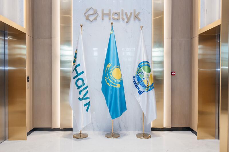 В Атырау открылось новое здание областного филиала Halyk Bank
