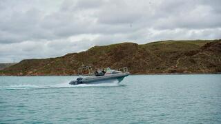 Спасатели МЧС патрулируют на акватории Капчагайского водохранилища