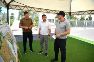 Марат Султангазиев проверил строительство социальных объектов в селе Шелек