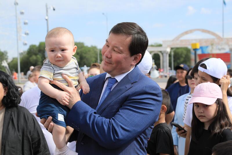 В Актобе ярко и масштабно прошло празднование Международного дня защиты детей.