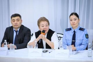 «Безопасная среда — уверенный ребенок»: в Астане прошло масштабное родительское собрание