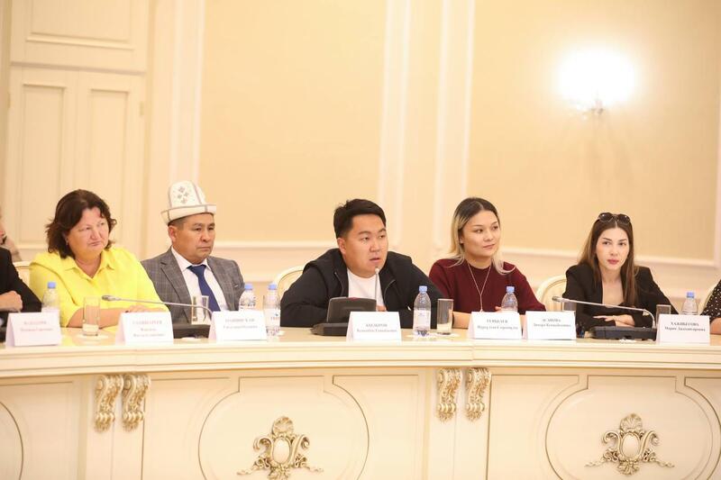 В Мангистау состоялась встреча членов региональной Ассамблеи