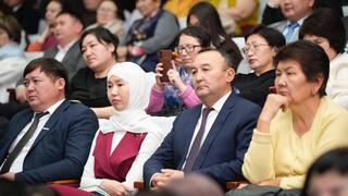 Аким ВКО провел встречу с населением района Самар