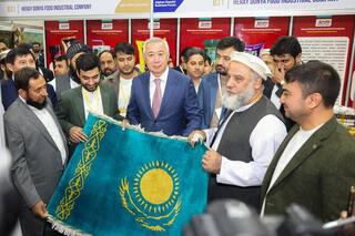 В ШЫМКЕНТЕ НАЧАЛАСЬ ВЫСТАВКА ТОВАРОВ ИЗ АФГАНИСТАНА