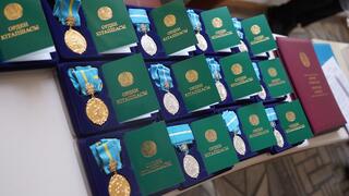 В преддверии Дня Республики жители Кокшетау были награждены