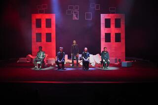 В Семее состоялась премьера спектакля «Белгісіз бағыт»