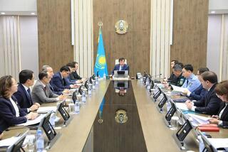 Обсуждены вопросы социально-экономического развития региона и освоения бюджета