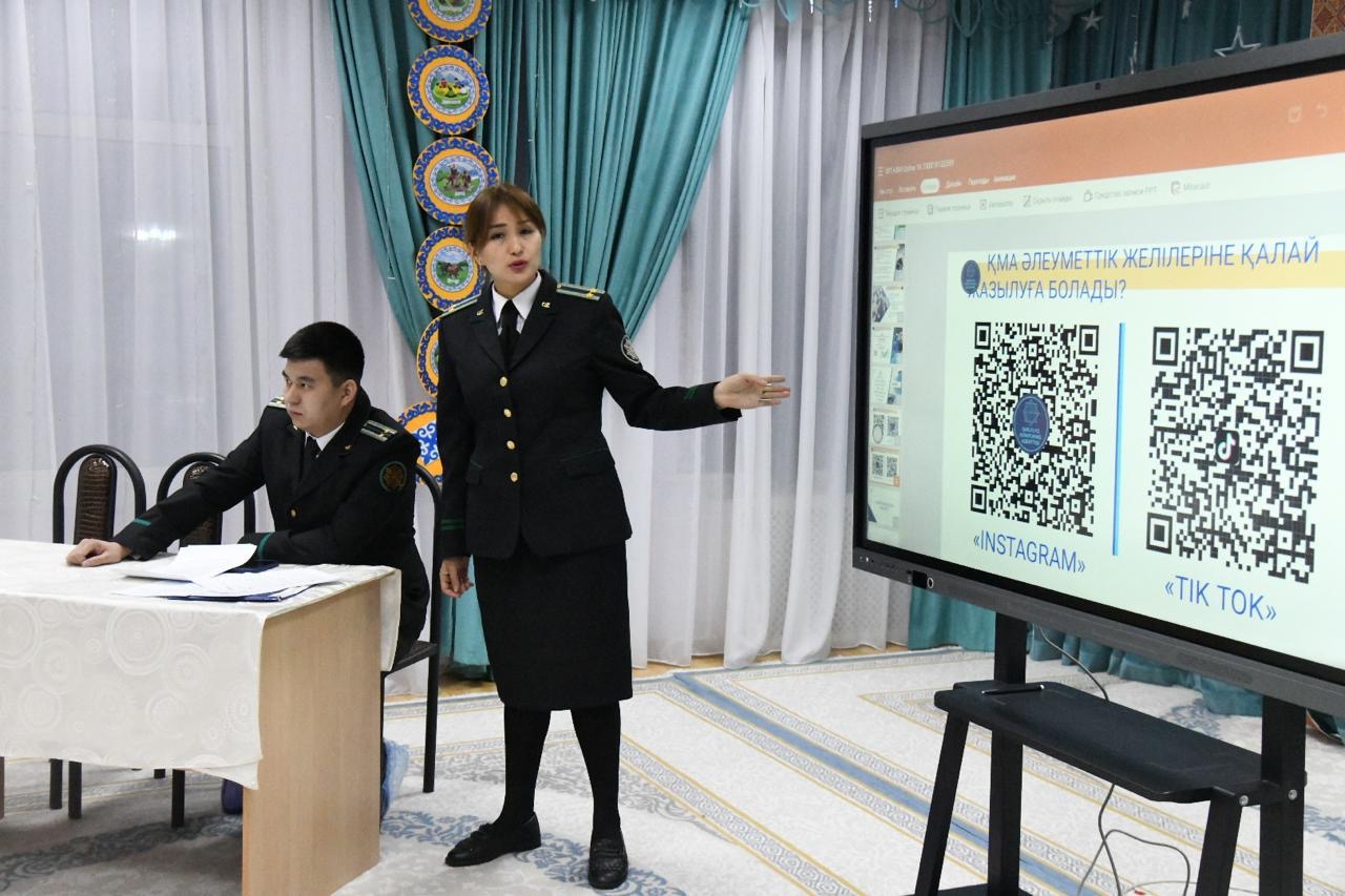 «Закон и порядок»: в Астане коллективу детского сада и родителям разъяснили, как защититься от мошенников