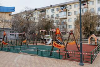 Бюджет народного участия: в Атырау строятся игровые и спортивные площадки