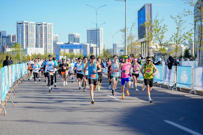Более 3 тыс. человек приняли участие в забеге ко Дню единства