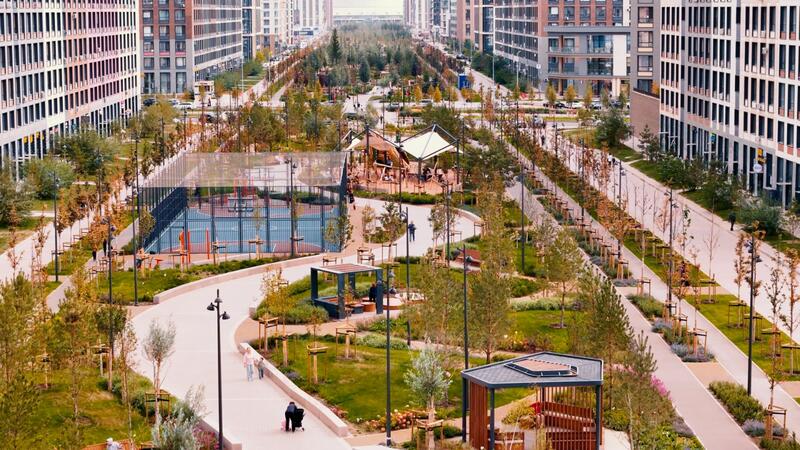 Каскадный водопад и пруды: каким стал GreenLine в Астане