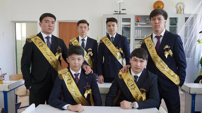 В этом году в Жетісу почти 8500 выпускников прощаются со школой