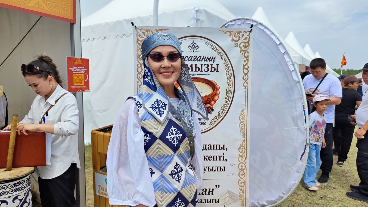 Более 20 тысяч человек собралось на этногастрофестивале в Каркаралинске
