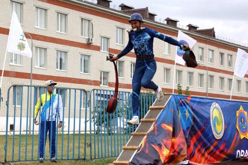 Третий соревновательный день XV летнего чемпионата по пожарно-спасательному спорту