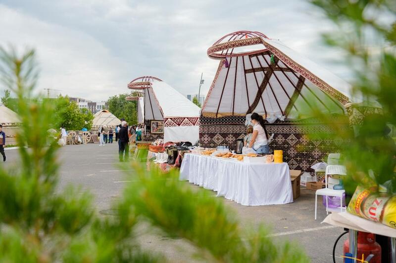 Этноаул «JETI QAZYNA» открыли в Астане