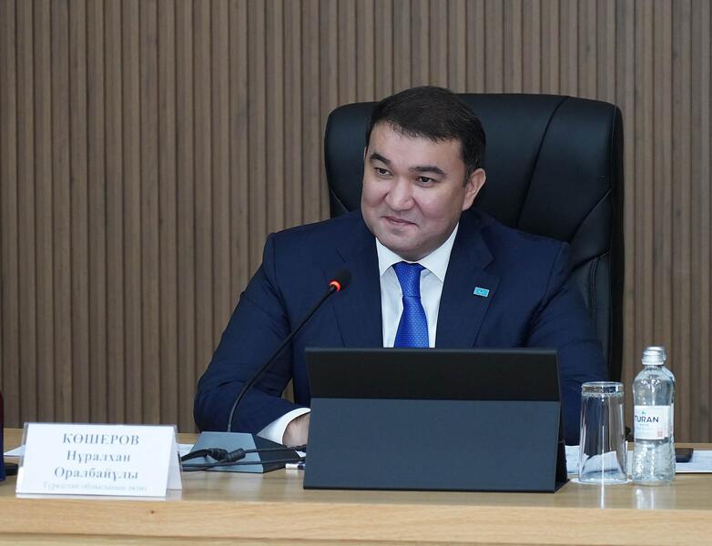 НҰРАЛХАН КӨШЕРОВ САУРАН АУДАНЫНЫҢ ТҰРҒЫНДАРЫМЕН КЕЗДЕСІП, ҰСЫНЫСТАРЫН ТЫҢДАДЫ