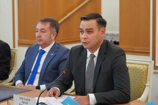 Артур Ластаев: Инициативы Президента отражают динамику конституционного развития страны