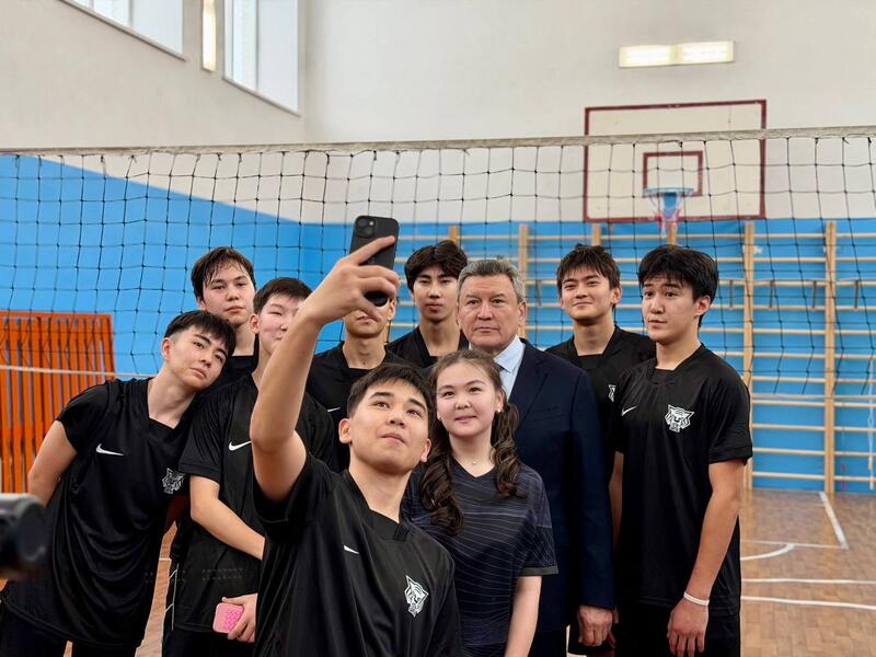 Аким области с рабочей поездкой посетил Акжарский район