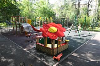 Алматы встречает День города: Алмалинский район обновил дворы для жителей