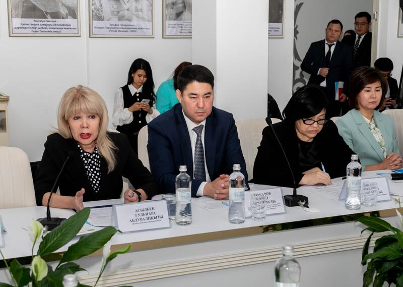 В Жамбылской области приняли резолюцию по укреплению института семьи