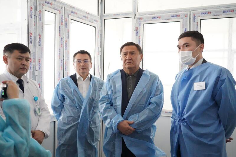 Аким области поручил усилить контроль за капитальным ремонтом Степногорской многопрофильной больницы