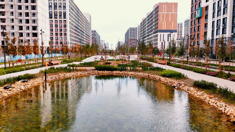 Каскадный водопад и пруды: каким стал GreenLine в Астане
