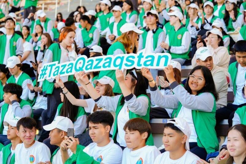 Трудоустройство, правопорядок, волонтерство: какую помощь оказали молодежи в Астане в 2025 году