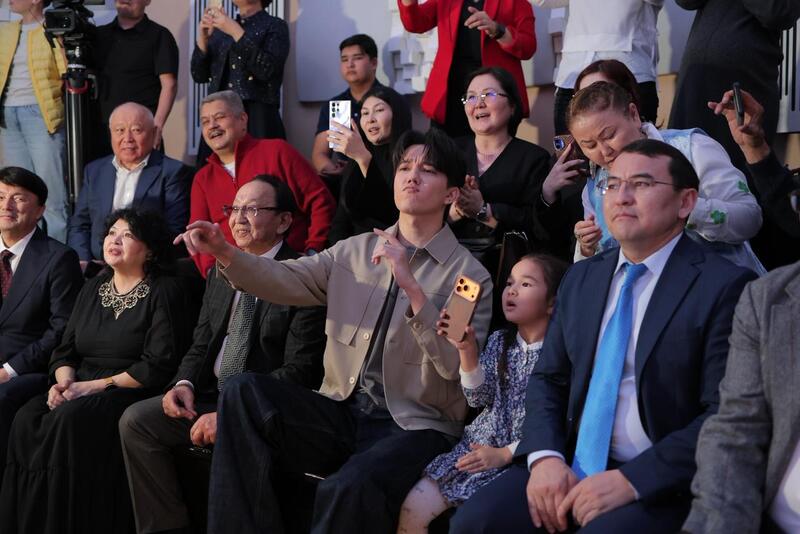 В Музее Ыкылас были представлены 70 музыкальных инструментов Димаша Кудайбергена