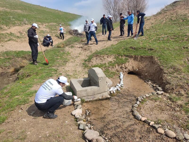 ТУРКЕСТАН: В РАМКАХ ЭКОЛОГИЧЕСКОЙ АКЦИИ «МӨЛДІР БҰЛАҚ» ОЧИЩЕНЫ ИСТОЧНИКИ ВОДЫ