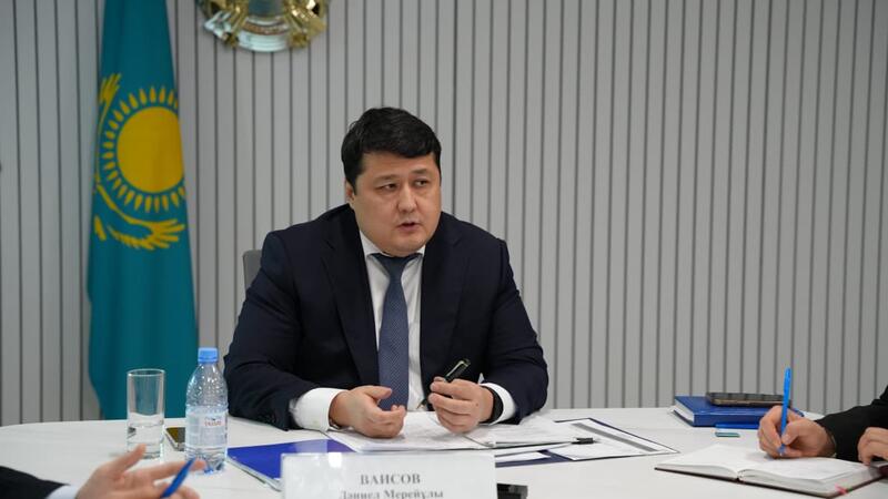 Вице-министр юстиции Республики Казахстан Даниель Ваисов провел личный прием граждан в Центре приема граждан