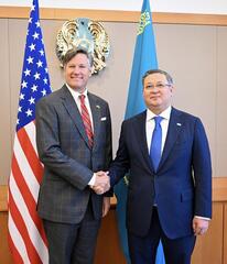 Глава МИД Казахстана провёл ряд двусторонних встреч на полях 80-й сессии Генеральной Ассамблеи ООН